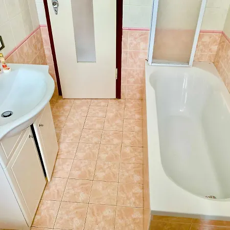 Casa Rosanna - Your In Apartment Como